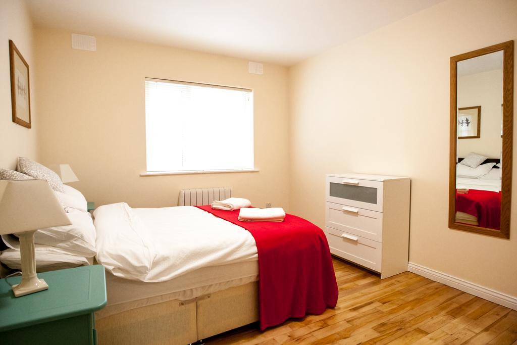Dominick Street Apartments 戈尔韦 外观 照片